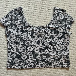 Mossimo floral crop top size L